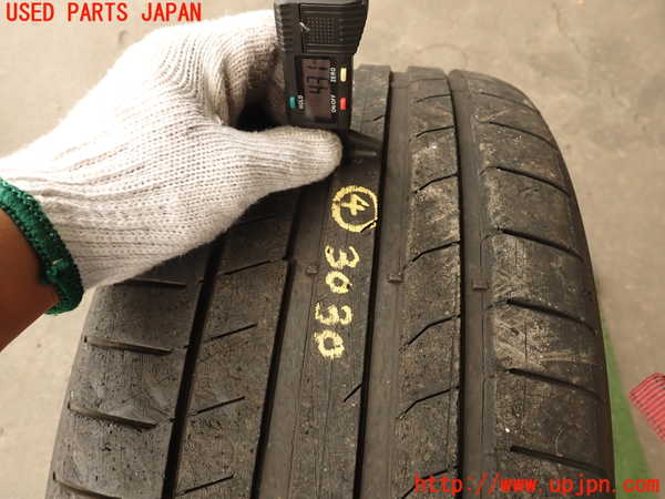 2UPJ-9230309049]BMW M4 クーペ(3C30)(F82)タイヤ　ホイール　1本④ 255/35ZR19 中古_5
