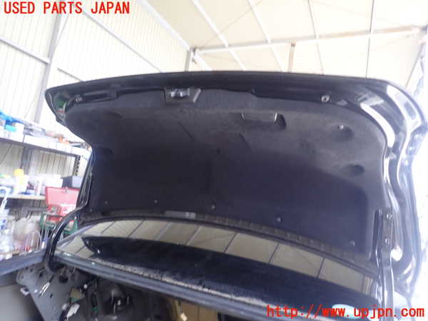 1UPJ-9230311500]レクサス・GS300h(AWL10)トランク 中古_2