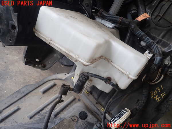 1UPJ-9230316791]レクサス・GS300h(AWL10)ウォッシャータンク1 中古_2