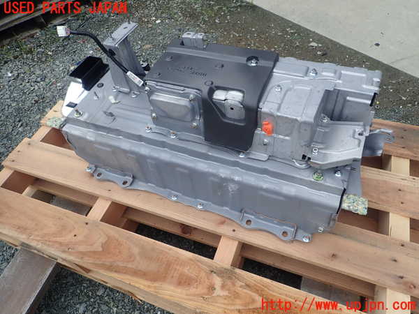 1UPJ-9230316911]レクサス・GS300h(AWL10)ハイブリッドバッテリー1 中古_2