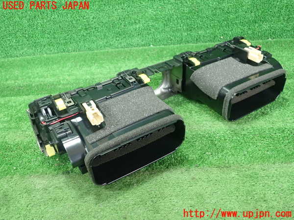 1UPJ-9230317527]レクサス・GS300h(AWL10)エアコン吹き出し口2 (真中) 中古_3