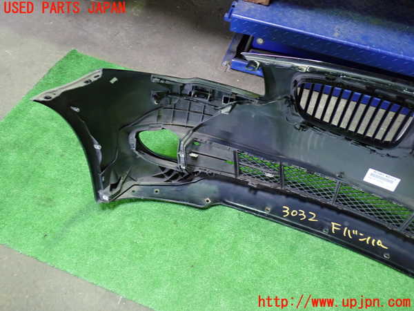1UPJ-9230321010]BMW 528i(FR30 F10)フロントバンパー 中古_5