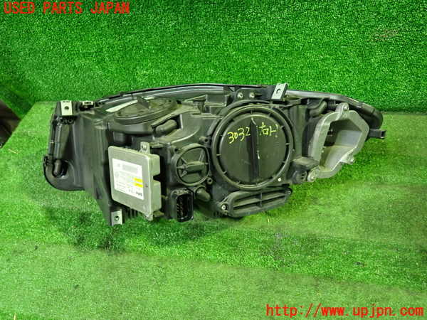 1UPJ-9230321130]BMW 528i(FR30 F10)右ヘッドライト HID 中古_3