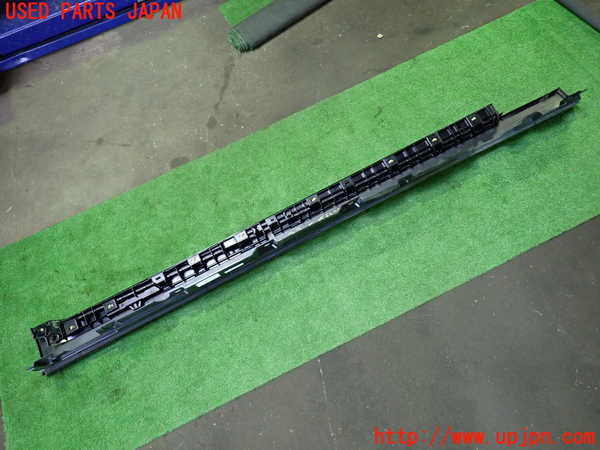 1UPJ-9230321392]BMW 528i(FR30 F10)左サイドステップ 中古_5