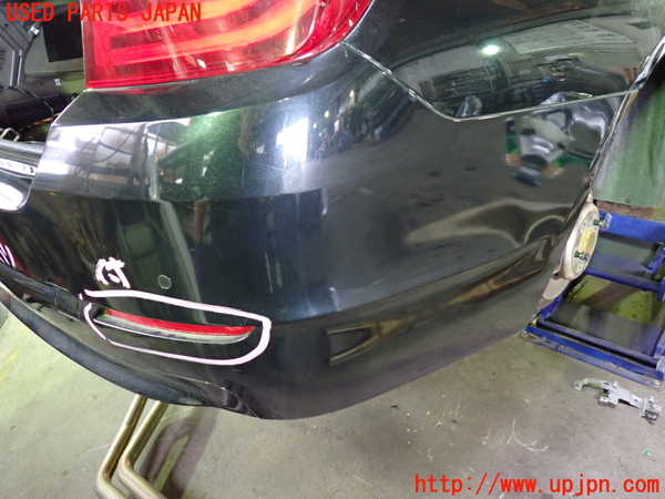 1UPJ-9230321610]BMW 528i(FR30 F10)リアバンパー 中古_2