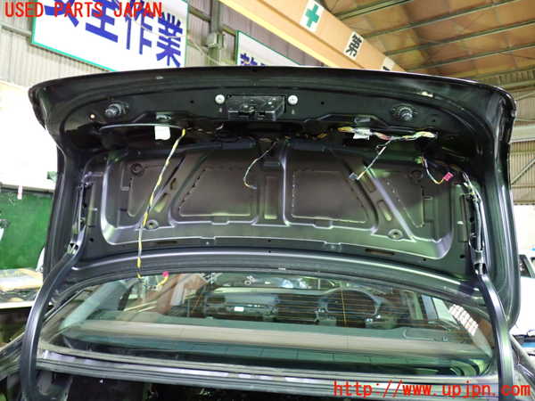1UPJ-9230321500]BMW 528i(FR30 F10)トランク 中古_5