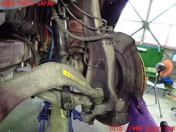 1UPJ-9230324295]BMW 528i(FR30 F10)左フロントナックルハブ 中古_2