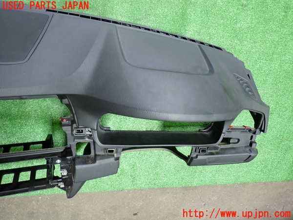 1UPJ-9230327505]BMW 528i(FR30 F10)ダッシュボード 中古_2
