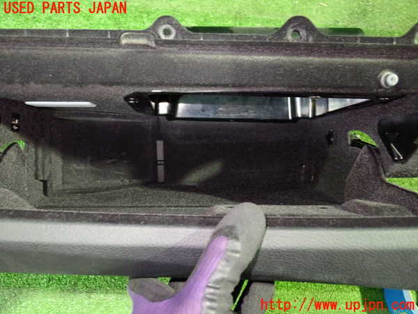 1UPJ-9230327516]BMW 528i(FR30 F10)グローブボックス1 中古_2