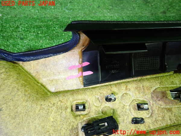 1UPJ-9230321264]BMW 528i(FR30 F10)左前ドア内張り 中古_4