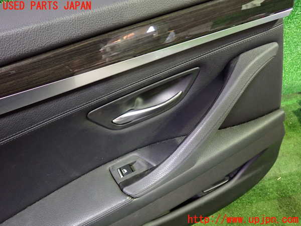 1UPJ-9230321324]BMW 528i(FR30 F10)左後ドア内張り 中古_2