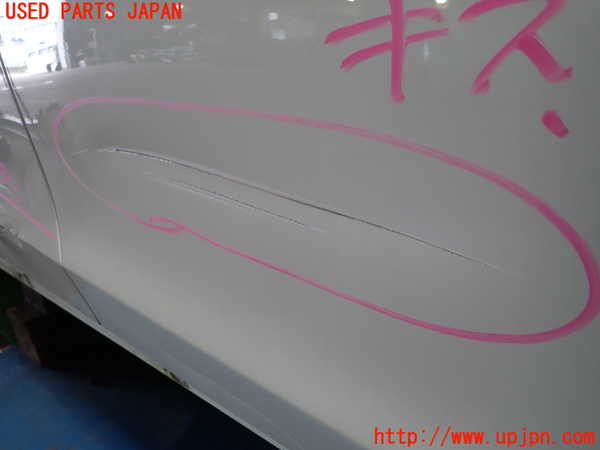 1UPJ-9230341230]ベンツ C200 W205(205042C)右前ドア AGC M25 中古_3