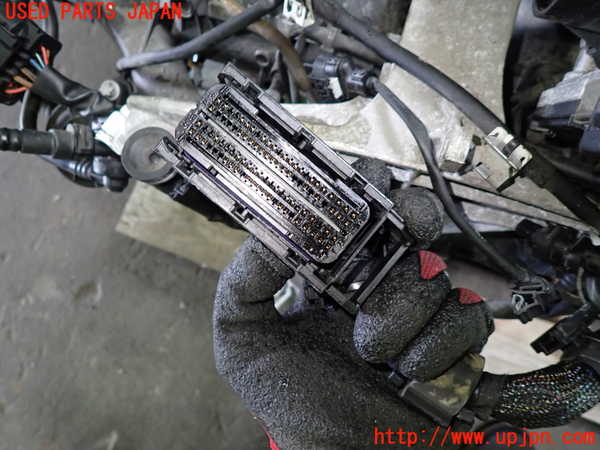 1UPJ-9230342010]ベンツ C200 W205(205042C)エンジン 274 中古_3