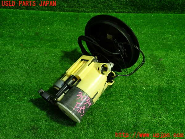 1UPJ-9230342510]ベンツ C200 W205(205042C)燃料ポンプ 中古_2