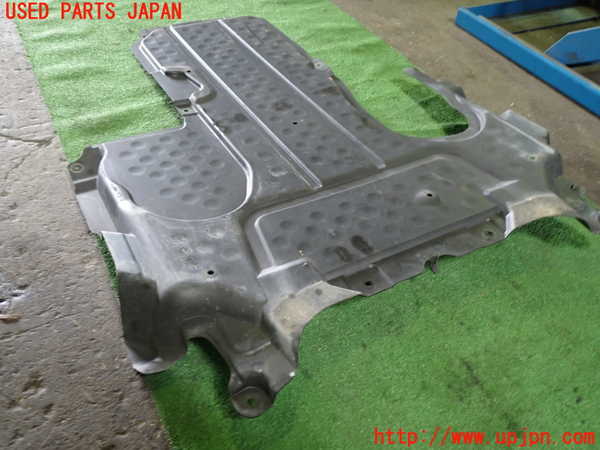 1UPJ-9230341721]ベンツ C200 W205(205042C)アンダーカバー1 中古_2