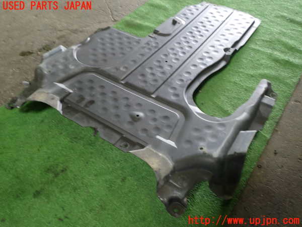 1UPJ-9230341721]ベンツ C200 W205(205042C)アンダーカバー1 中古_3