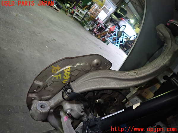 1UPJ-9230344290]ベンツ C200 W205(205042C)右フロントナックルハブ 中古_3