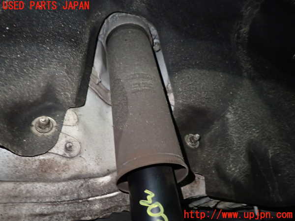 1UPJ-9230345070]ベンツ C200 W205(205042C)右リアショックアブソーバー 中古_2