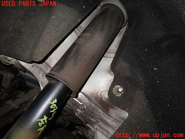 1UPJ-9230345075]ベンツ C200 W205(205042C)左リアショックアブソーバー 中古_2