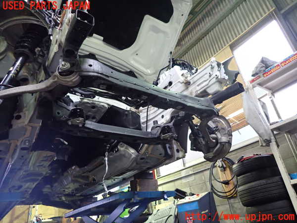 1UPJ-9230345285]ベンツ C200 W205(205042C)フロントメンバー 中古_4