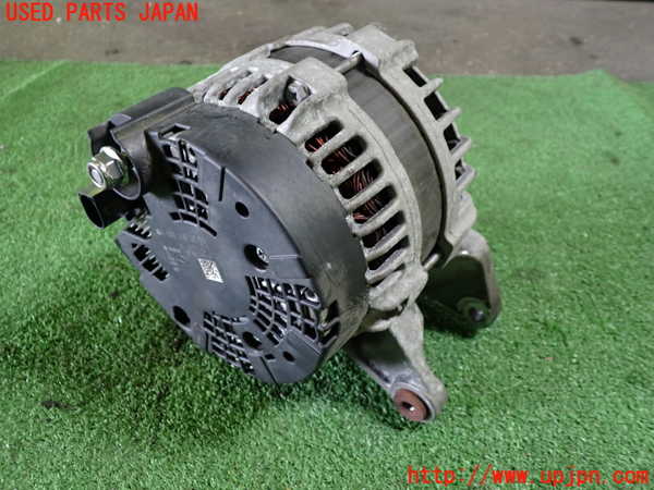 1UPJ-9230346015]ベンツ C200 W205(205042C)オルタネーター(ダイナモ) 中古_4