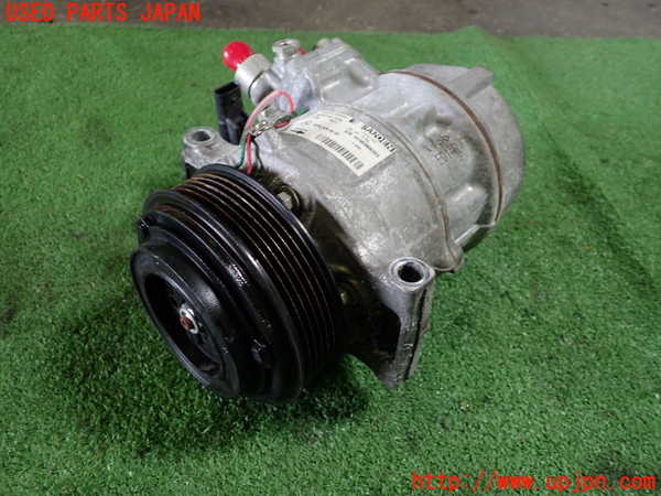 1UPJ-9230346025]ベンツ C200 W205(205042C)エアコンコンプレッサー 中古_4