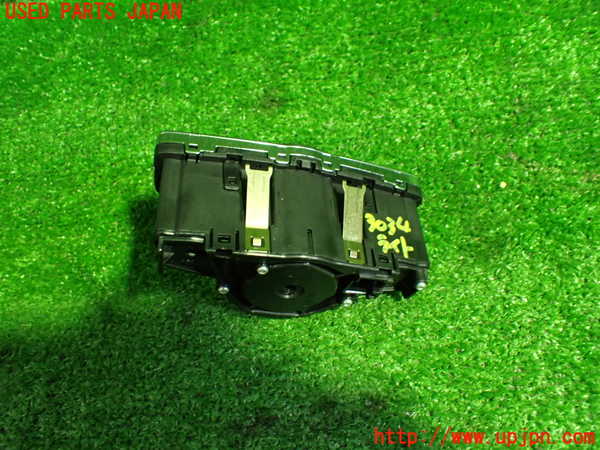 1UPJ-9230346285]ベンツ C200 W205(205042C)ライトスイッチ 中古_4