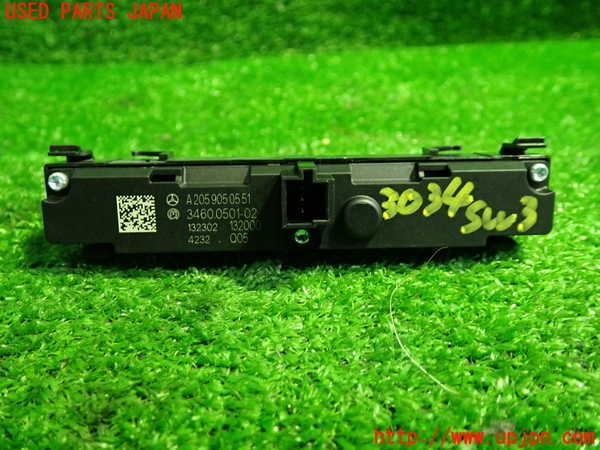 1UPJ-9230346308]ベンツ C200 W205(205042C)スイッチ3 (ソナー他) 中古_2