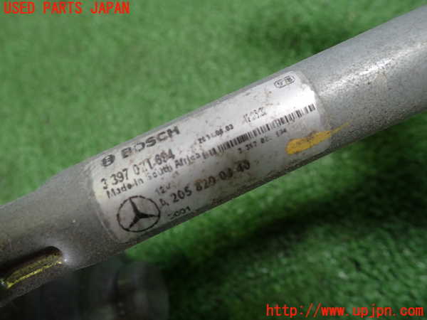 1UPJ-9230346770]ベンツ C200 W205(205042C)フロントワイパーモーター 中古_2