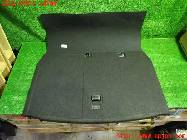1UPJ-9230347771]ベンツ C200 W205(205042C)ラゲッジトレイ1 中古_4