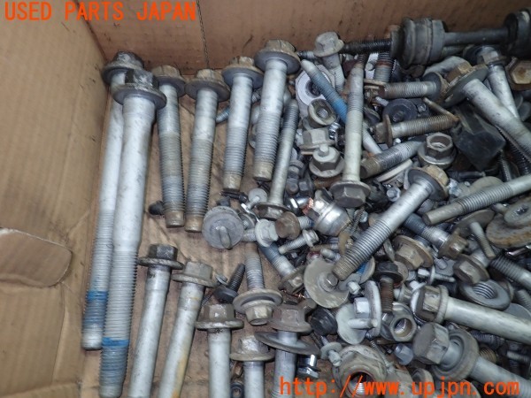 3UPJ=9230350720]フォード リンカーン ナビゲーター(型式不明 U326)前期 ネジ・ナット・ステー類 セット ジャンク_2