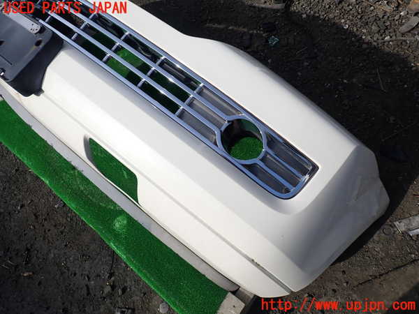 1UPJ-9230351010]リンカーン・ナビゲーター(不明)フロントバンパー 中古_2