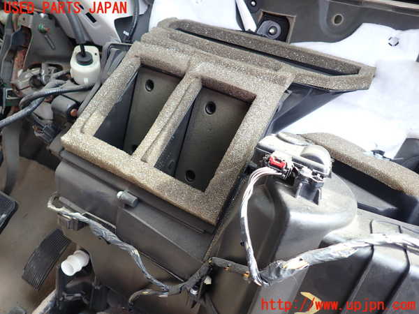 1UPJ-9230356081]リンカーン・ナビゲーター(不明)エバポレーター1 (フロント) 中古_2