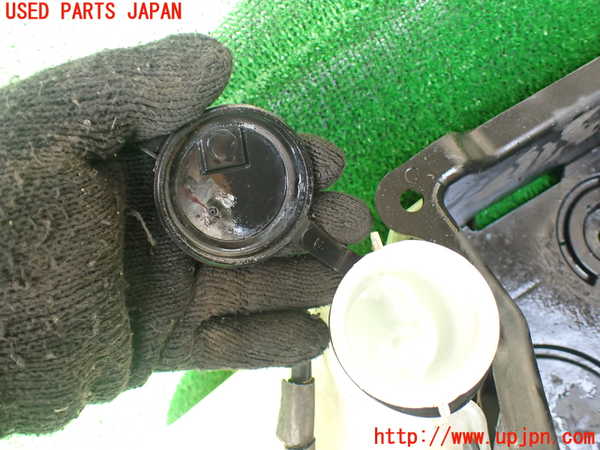 1UPJ-9230356791]リンカーン・ナビゲーター(不明)ウォッシャータンク1 中古_2