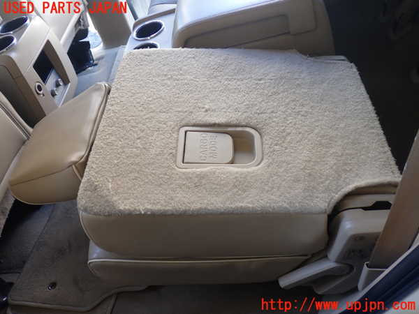 1UPJ-9230357175]リンカーン・ナビゲーター(不明)左2列目シート 中古_4