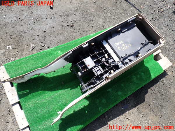 1UPJ-9230357540]リンカーン・ナビゲーター(不明)センターコンソール 中古_4