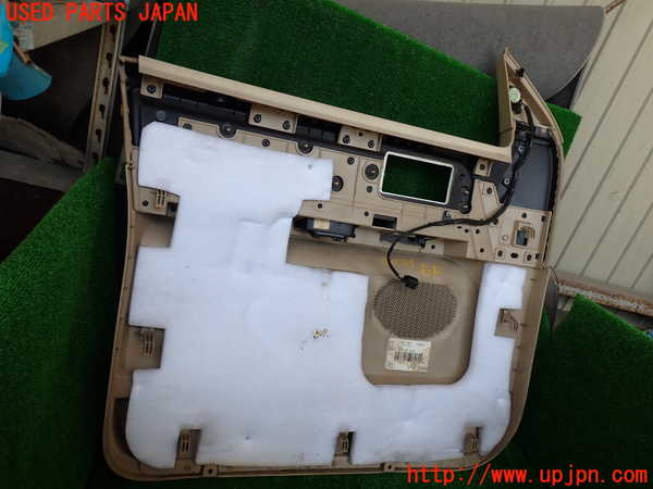 1UPJ-9230351234]リンカーン・ナビゲーター(不明)右前ドア内張り 中古_4