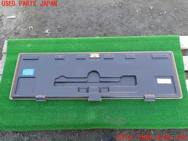 1UPJ-9230357771]リンカーン・ナビゲーター(不明)ラゲッジトレイ1 中古_2