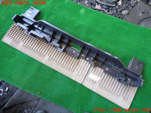 1UPJ-9230357773]リンカーン・ナビゲーター(不明)ラゲッジトレイ3 中古_2