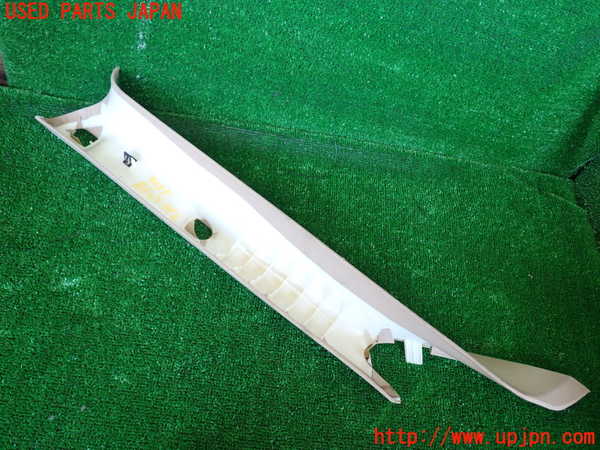 1UPJ-9230357655]リンカーン・ナビゲーター(不明)右フロントピラートリム 中古_3