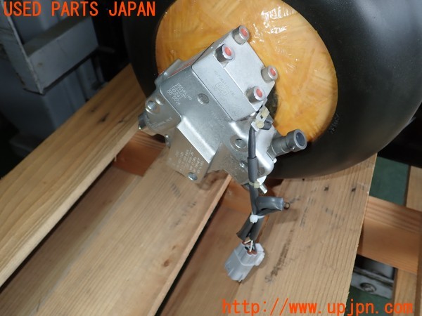 3UPJ=9230360112]MIRAI(ミライ)(JPD10)純正 ハイドロジェンタンク① 水素タンク ボンベ 燃料 中古_3