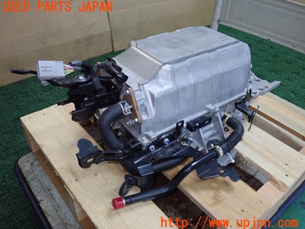 3UPJ=9230360525]MIRAI(ミライ)(JPD10)純正 G9A10-62011 FCコンバーター 中古_2