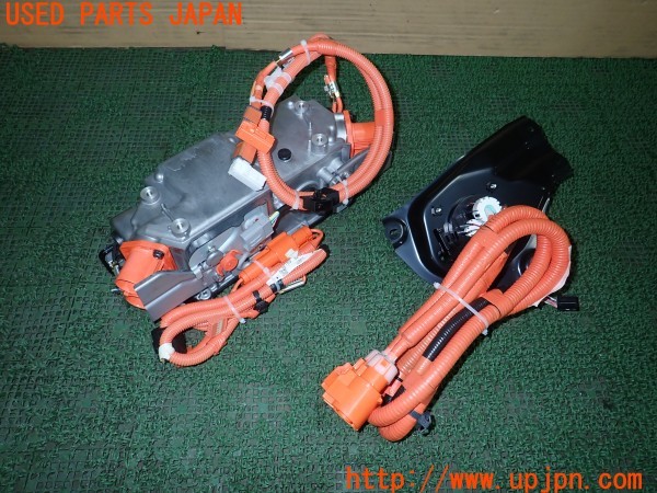 3UPJ=9230360581]MIRAI(ミライ)(JPD10)純正 82670-62010 ジャンクションブロック 中古_2