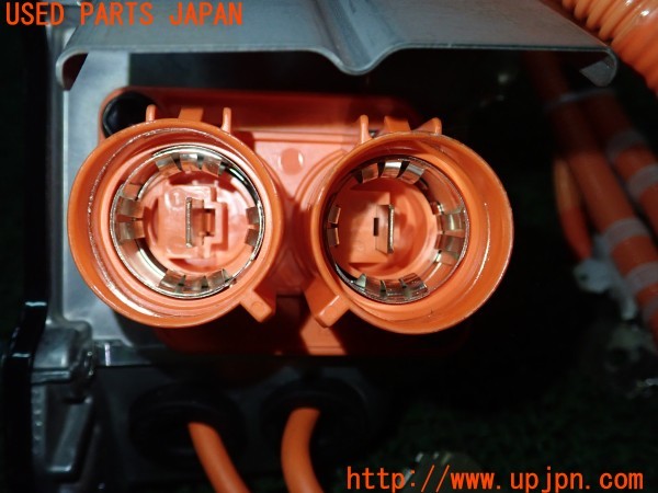 3UPJ=9230360581]MIRAI(ミライ)(JPD10)純正 82670-62010 ジャンクションブロック 中古_4