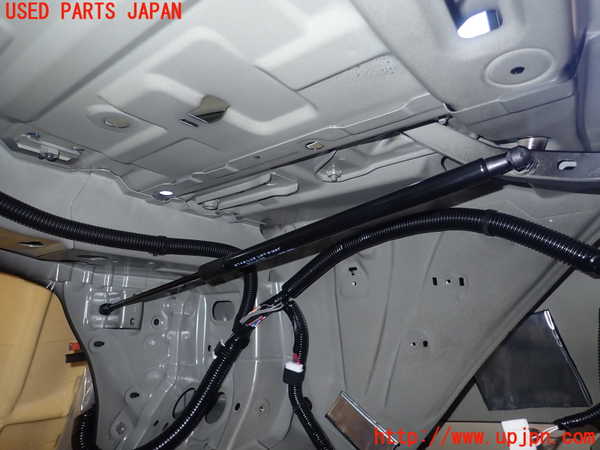 1UPJ-9230361506]MIRAI(ミライ)(JPD10)トランクダンパー 中古_2