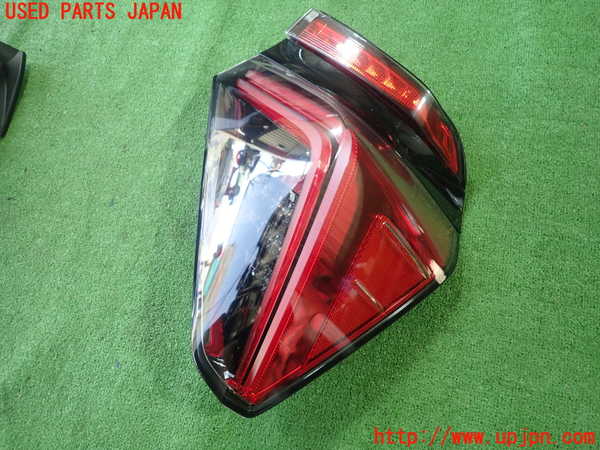 1UPJ-9230361530]MIRAI(ミライ)(JPD10)右テールランプ 中古_2