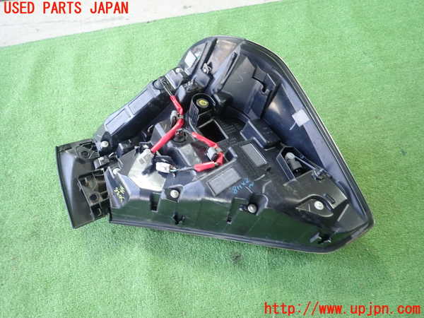 1UPJ-9230361536]MIRAI(ミライ)(JPD10)左テールランプ 中古_3