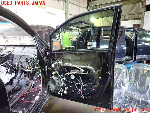 1UPJ-9230371230]エルグランド(TE52)右前ドア M2H4 中古_5