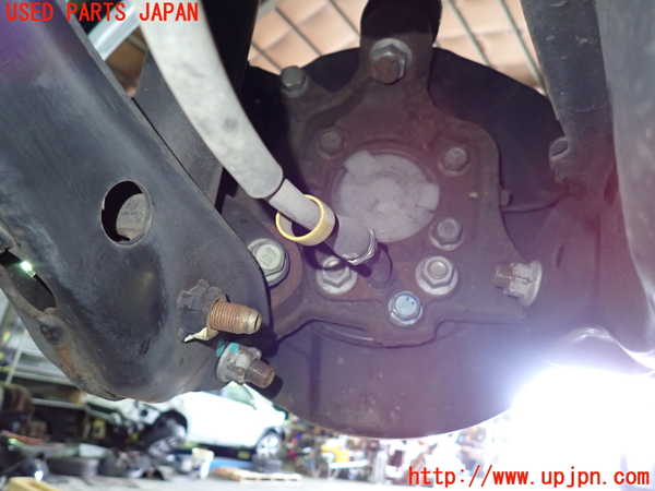 1UPJ-9230374300]エルグランド(TE52)右リアナックルハブ 中古_2