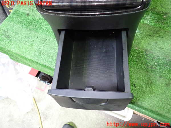 1UPJ-9230377540]エルグランド(TE52)センターコンソール 中古_4